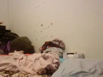 Starlight1983  live sex cam