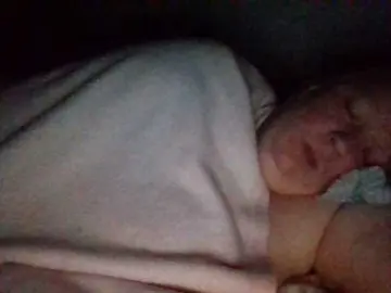 Starlight1983  live sex cam