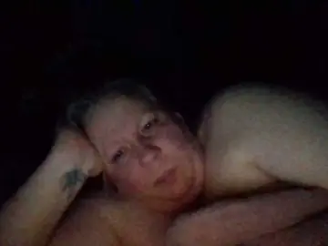 Starlight1983  live sex cam