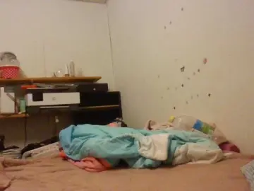 Starlight1983  live sex cam