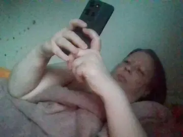 Starlight1983  live sex cam