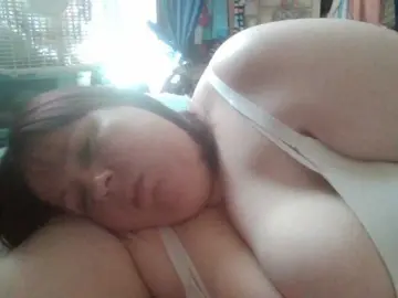 Starlight1983  live sex cam