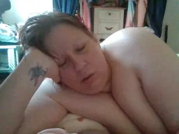 Starlight1983  live sex cam