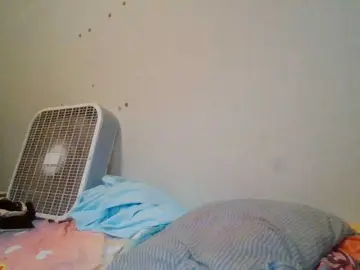 Starlight1983  live sex cam