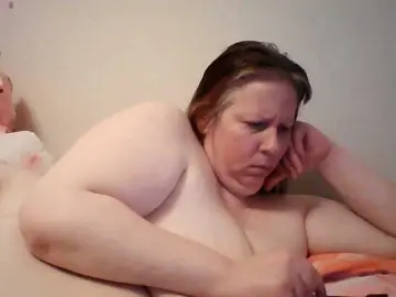 Starlight1983  live sex cam
