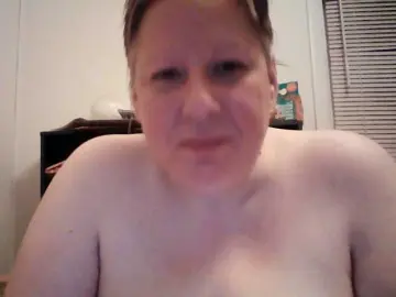 Starlight1983  live sex cam