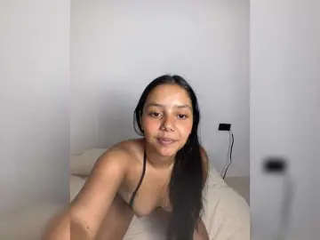Alana-2  live sex cam