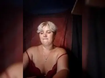 ArcticTia  live sex cam