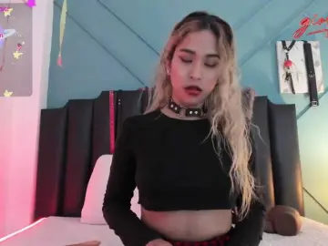 Giorgiina  live sex cam