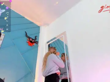 Giorgiina  live sex cam