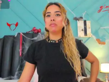 Giorgiina  live sex cam