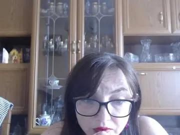 Larrisa3  live sex cam