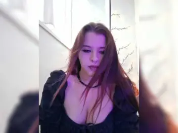 MommyAxFox  live sex cam