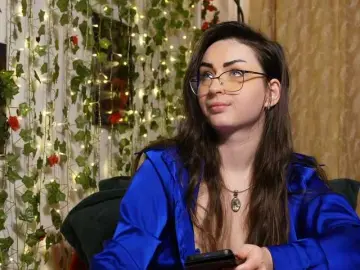 NaughtYHomemadE  live sex cam