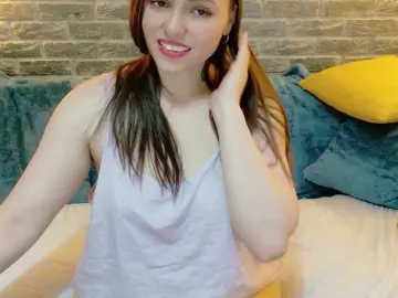 Soft-Lilly  live sex cam