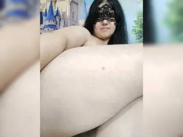 ZulfaMillers  live sex cam