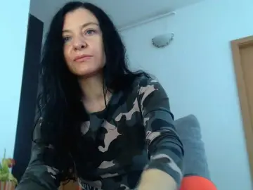 Blueyesbaby  live sex cam