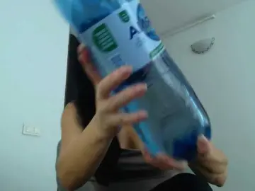 Blueyesbaby  live sex cam