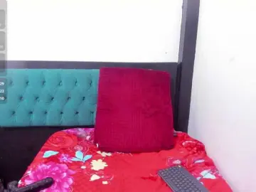 Lexxyy24  live sex cam