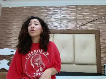 Meganrousx  live sex cam