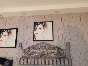 Meganrousx  live sex cam