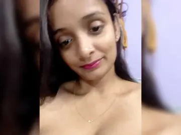 Pujaa  live sex cam