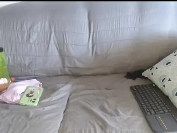 Vanessa-aniston  live sex cam