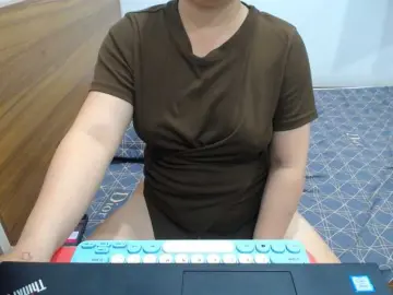 --Luna--  live sex cam