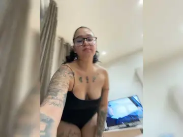 1Valentina  live sex cam