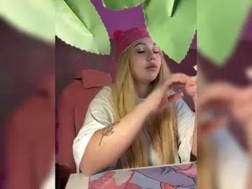 AmyGlad  live sex cam