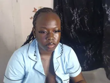 Eboni-hotboobs  live sex cam