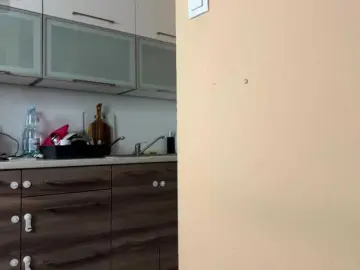 MissLuxxi  live sex cam