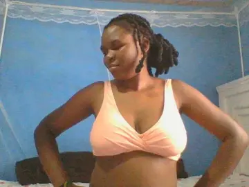 Thearo  live sex cam