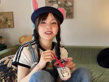 Nanaliu  live sex cam