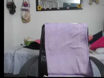 Sarah-hot  live sex cam