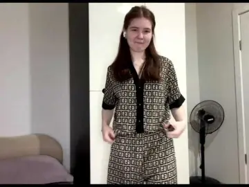 Sweetdaze  live sex cam