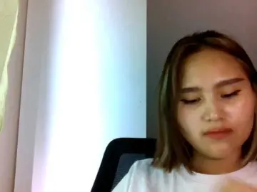 AngleaSchegetz  live sex cam