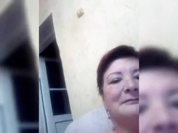 Empresswoman  live sex cam