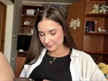 GeorgeannBartkowiak  live sex cam