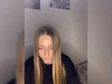KamilaVen  live sex cam
