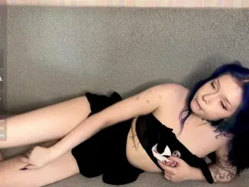 LisaCuty  live sex cam