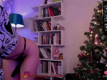 MyLittlegi  live sex cam