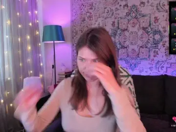 MyLittlegi  live sex cam
