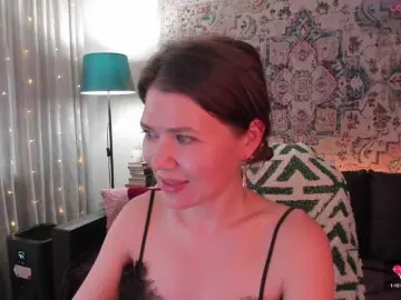 MyLittlegi  live sex cam