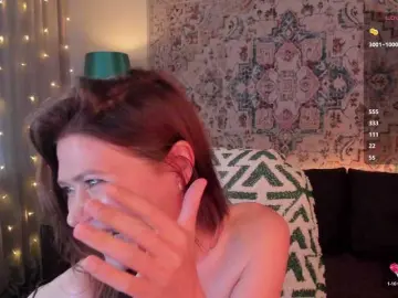 MyLittlegi  live sex cam