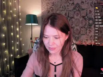 MyLittlegi  live sex cam