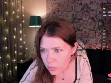 MyLittlegi  live sex cam