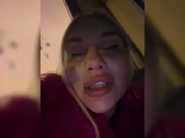 Tvoyasamka77  live sex cam