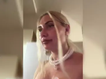 Tvoyasamka77  live sex cam