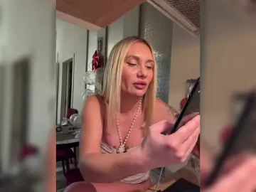 Tvoyasamka77  live sex cam